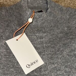 Quince Light Gray Cashmere Knit